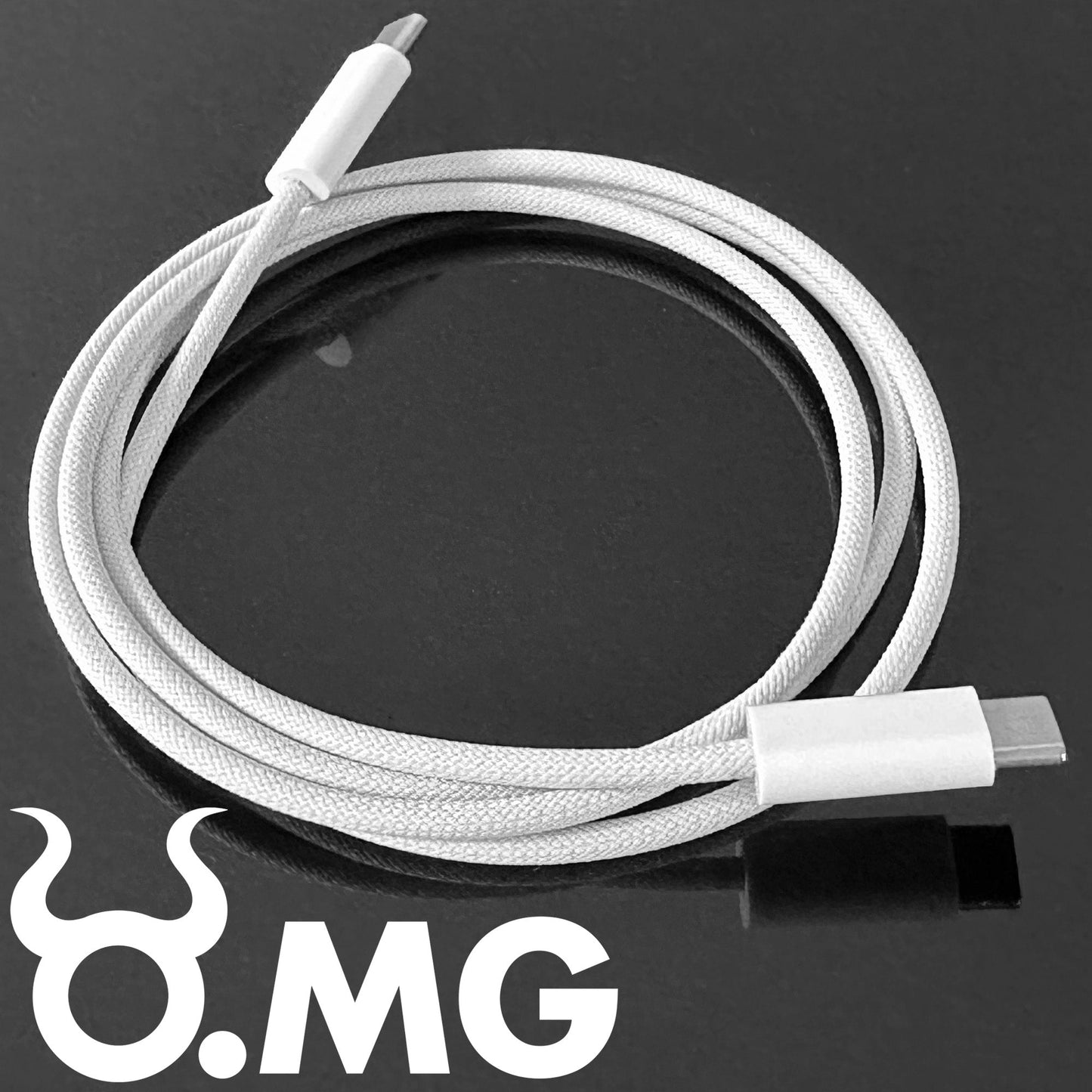 O.MG Cable Elite - Directional USB-C to USB-C